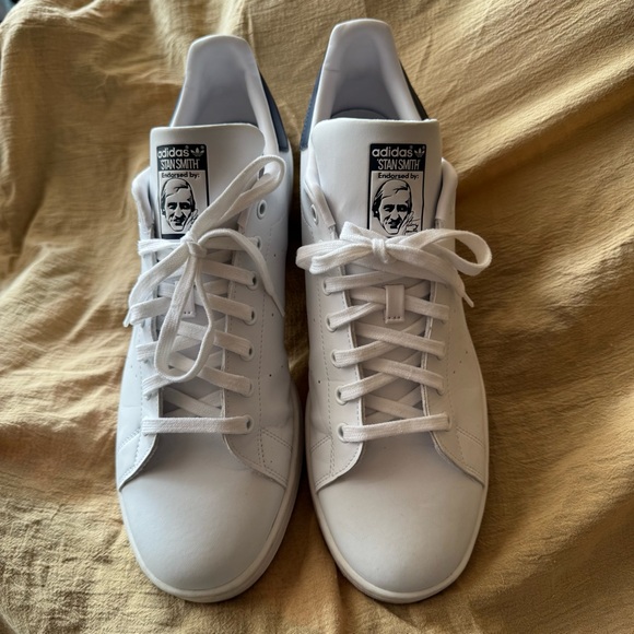 Almost brand new Stan Smith white Adidas sz13